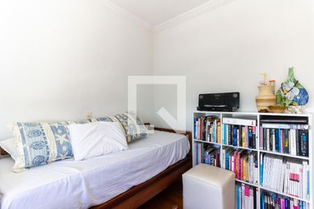 Apartamento à venda com 125m², 2 quartos e 3 vagasQuarto 2