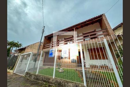 Casa para alugar com 388m², 4 quartos e 2 vagasFachada