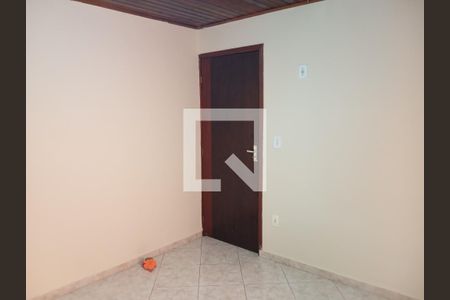 Quarto 1 de casa para alugar com 2 quartos, 45m² em Jardim São Luís, São Paulo