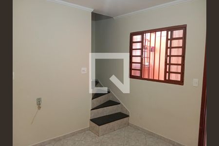 Sala de casa para alugar com 2 quartos, 45m² em Jardim São Luís, São Paulo
