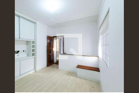 Casa à venda com 3 quartos, 256m² em Planalto Paulista, São Paulo