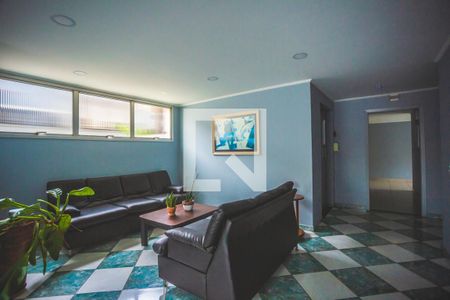 Apartamento à venda com 62m², 2 quartos e 1 vaga Apartamento à venda com 62m², 2 quartos e 1 vagaHall social