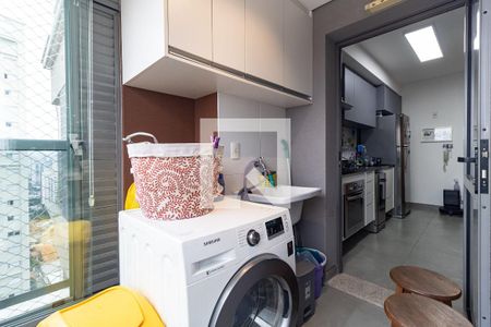 Apartamento à venda com 99m², 3 quartos e 2 vagasLavanderia