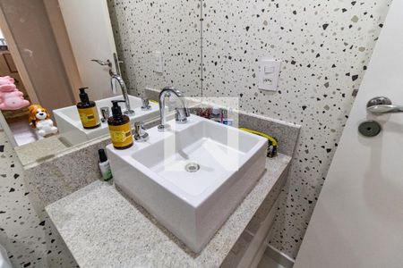 Apartamento à venda com 99m², 3 quartos e 2 vagasBanheiro Social
