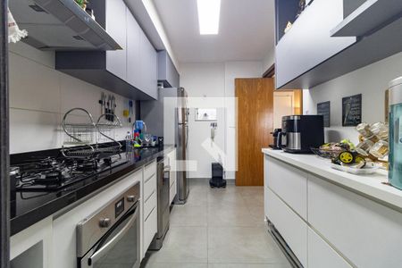 Apartamento à venda com 99m², 3 quartos e 2 vagasCozinha