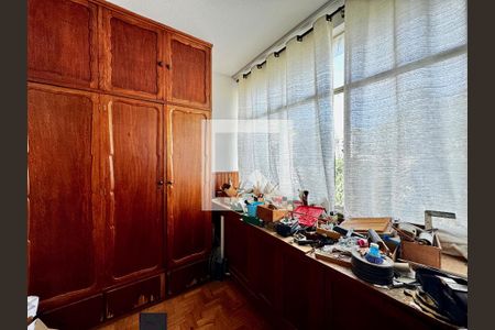 Quarto 1 de apartamento à venda com 3 quartos, 110m² em Cidade Jardim, Belo Horizonte