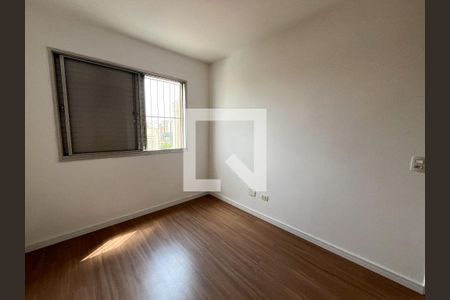 Quarto 1 de apartamento para alugar com 2 quartos, 50m² em Vila Santa Catarina, São Paulo