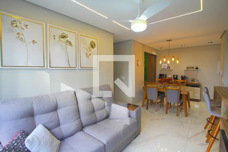 Sala de apartamento para alugar com 3 quartos, 67m² em São Sebastião, Porto Alegre