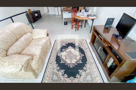 Casa de condomínio à venda com 150m², 3 quartos e 1 vagaSegundo andar sala 2