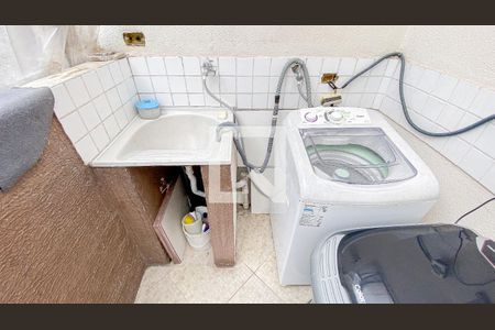 Casa de condomínio à venda com 150m², 3 quartos e 1 vagaSegundo andar Área de Serviço