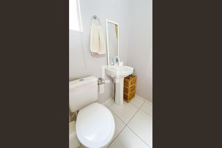 Casa de condomínio à venda com 150m², 3 quartos e 1 vagaVaranda Suite