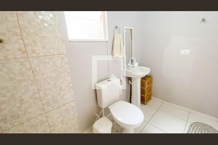 Casa de condomínio à venda com 150m², 3 quartos e 1 vagaBanheiro da Suíte