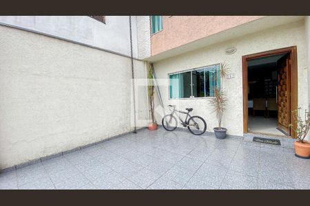 Casa de condomínio à venda com 150m², 3 quartos e 1 vagaGaragem