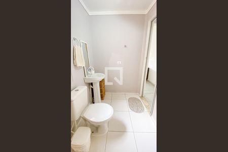 Casa de condomínio à venda com 150m², 3 quartos e 1 vagaBanheiro da Suíte