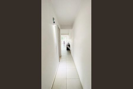 Casa de condomínio à venda com 150m², 3 quartos e 1 vagaCorredor 