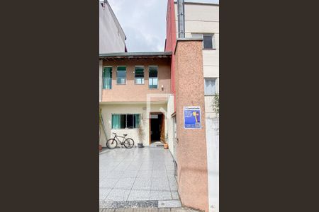 Casa de condomínio à venda com 150m², 3 quartos e 1 vagaFachada