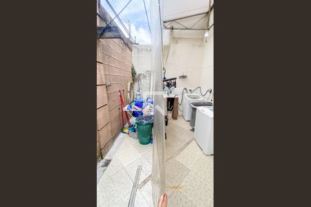 Casa de condomínio à venda com 150m², 3 quartos e 1 vagaSegundo andar Área de Serviço