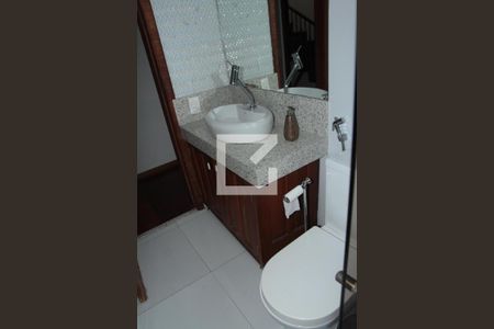 Apartamento para alugar com 180m², 4 quartos e 2 vagasBanheiro