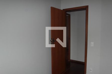 Apartamento para alugar com 180m², 4 quartos e 2 vagasQuarto 