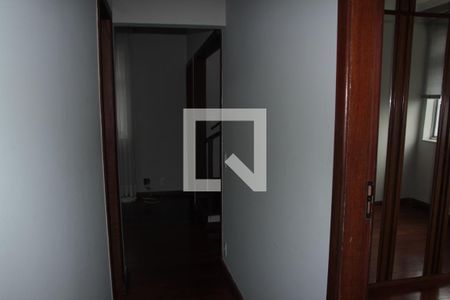 Apartamento para alugar com 180m², 4 quartos e 2 vagasCorredor 