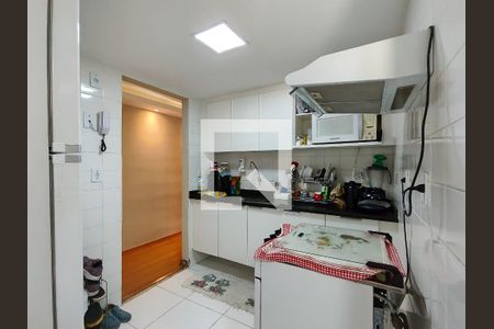 Apartamento à venda com 64m², 2 quartos e 1 vagaCozinha