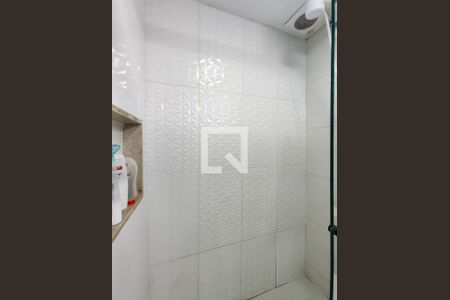 Apartamento à venda com 64m², 2 quartos e 1 vagaBanheiro Corredor