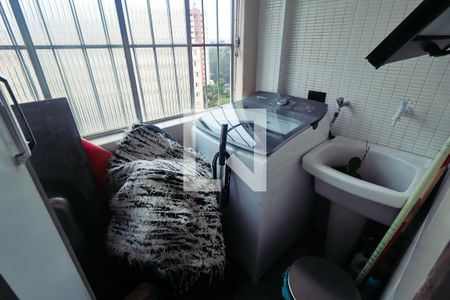 Apartamento para alugar com 57m², 2 quartos e 1 vaga Apartamento para alugar com 57m², 2 quartos e 1 vagaÁrea de Serviço