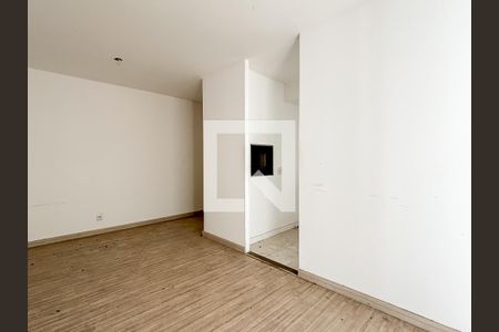 Sala de apartamento para alugar com 3 quartos, 66m² em Farrapos, Porto Alegre
