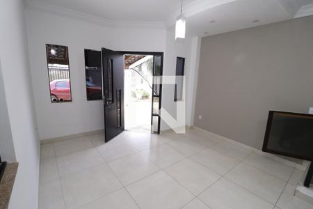 Sala de casa para alugar com 3 quartos, 110m² em Guará I, Brasília