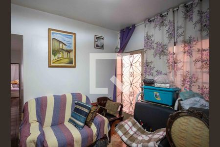 Sala de casa para alugar com 2 quartos, 193m² em São Judas Tadeu, Diadema