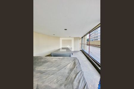 Apartamento à venda com 150m², 3 quartos e 1 vagaÁrea comum 