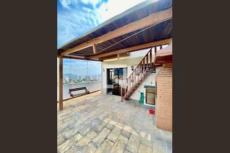 Apartamento à venda com 150m², 3 quartos e 1 vagaÁrea externa 