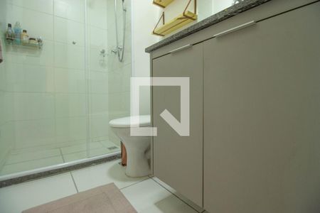 Banheiro de apartamento para alugar com 1 quarto, 26m² em Vila Mariana, São Paulo