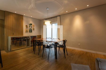 Sala de casa para alugar com 3 quartos, 180m² em Vila Ipiranga, Porto Alegre