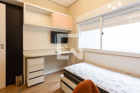 Quarto 1 de casa para alugar com 3 quartos, 180m² em Vila Ipiranga, Porto Alegre