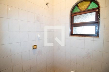 Casa à venda com 400m², 6 quartos e 5 vagas Casa à venda com 400m², 6 quartos e 5 vagasBanheiro 2