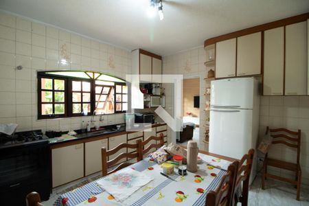 Casa à venda com 400m², 6 quartos e 5 vagas Casa à venda com 400m², 6 quartos e 5 vagasCozinha 2