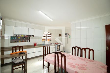 Casa à venda com 400m², 6 quartos e 5 vagas Casa à venda com 400m², 6 quartos e 5 vagasCozinha