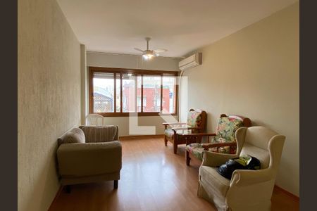 Sala  de apartamento para alugar com 3 quartos, 107m² em Santa Cecília, Porto Alegre