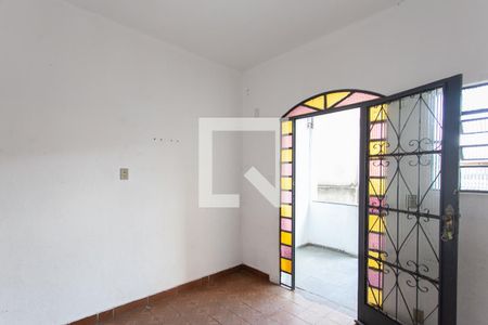 Casa para alugar com 120m², 3 quartos e 3 vagasSala