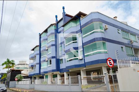 Fachada de apartamento para alugar com 2 quartos, 123m² em Cachoeira do Bom Jesus, Florianópolis