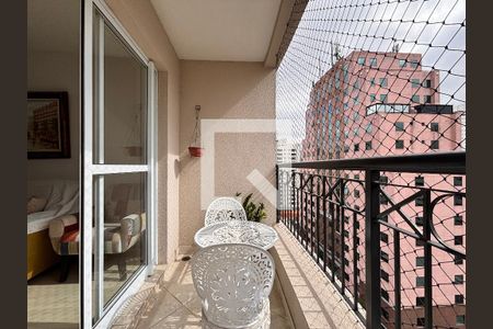 Varanda de apartamento à venda com 2 quartos, 60m² em Vila Nova Conceição, São Paulo