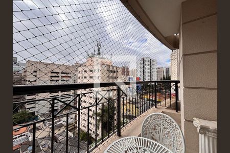 Varanda de apartamento à venda com 2 quartos, 60m² em Vila Nova Conceição, São Paulo