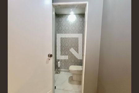 Lavabo de apartamento à venda com 4 quartos, 300m² em Copacabana, Rio de Janeiro
