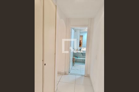 Apartamento à venda com 300m², 4 quartos e 4 vagas Apartamento à venda com 300m², 4 quartos e 4 vagasSuíte
