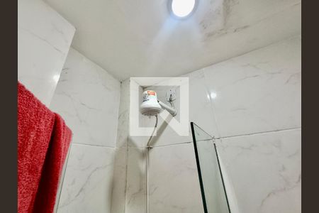 Apartamento à venda com 300m², 4 quartos e 4 vagas Apartamento à venda com 300m², 4 quartos e 4 vagasBanheiro serviço