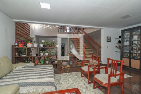 Sala de casa à venda com 4 quartos, 400m² em Bom Jesus, Porto Alegre