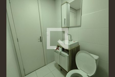 Apartamento à venda com 67m², 2 quartos e 1 vaga Apartamento à venda com 67m², 2 quartos e 1 vagaBanheiro