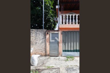 Casa para alugar com 80m², 3 quartos e sem vagaFachada