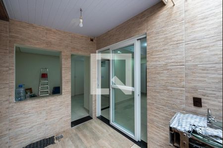 Casa para alugar com 100m², 3 quartos e 2 vagasÁrea de serviço